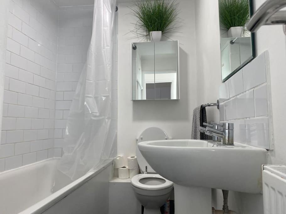 A Fabulous Apartment Set In St Leonard'S On Sea St Leonards-on-Sea Екстериор снимка