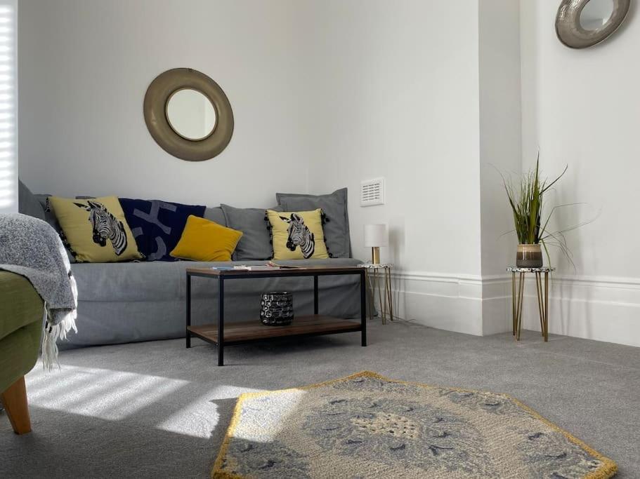 A Fabulous Apartment Set In St Leonard'S On Sea St Leonards-on-Sea Екстериор снимка